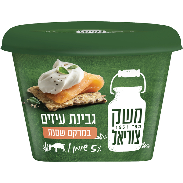 גבינת עיזים במרקם שמנת 5% שומן משק צוריא