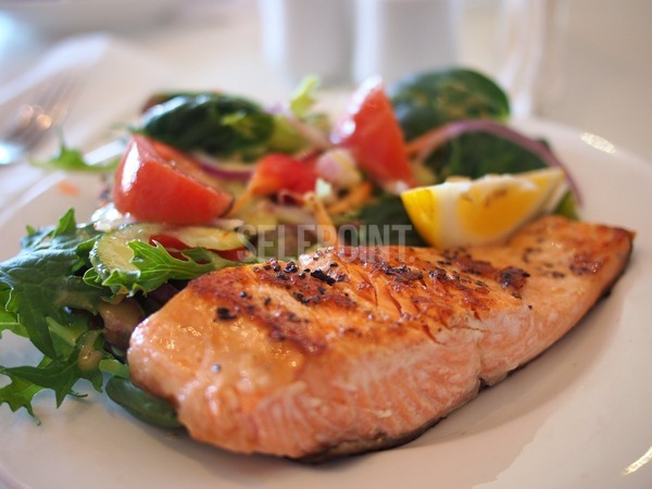 Grilled Salmon with Soy Sauce and Ginger