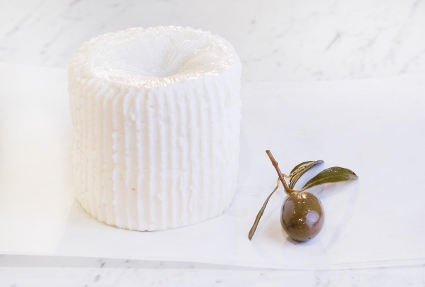 גב.צפתית במים 5% במשקל