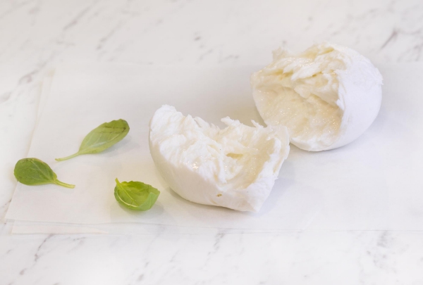 מוצרלה במשקל