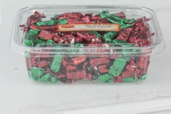 Candies/Nuts